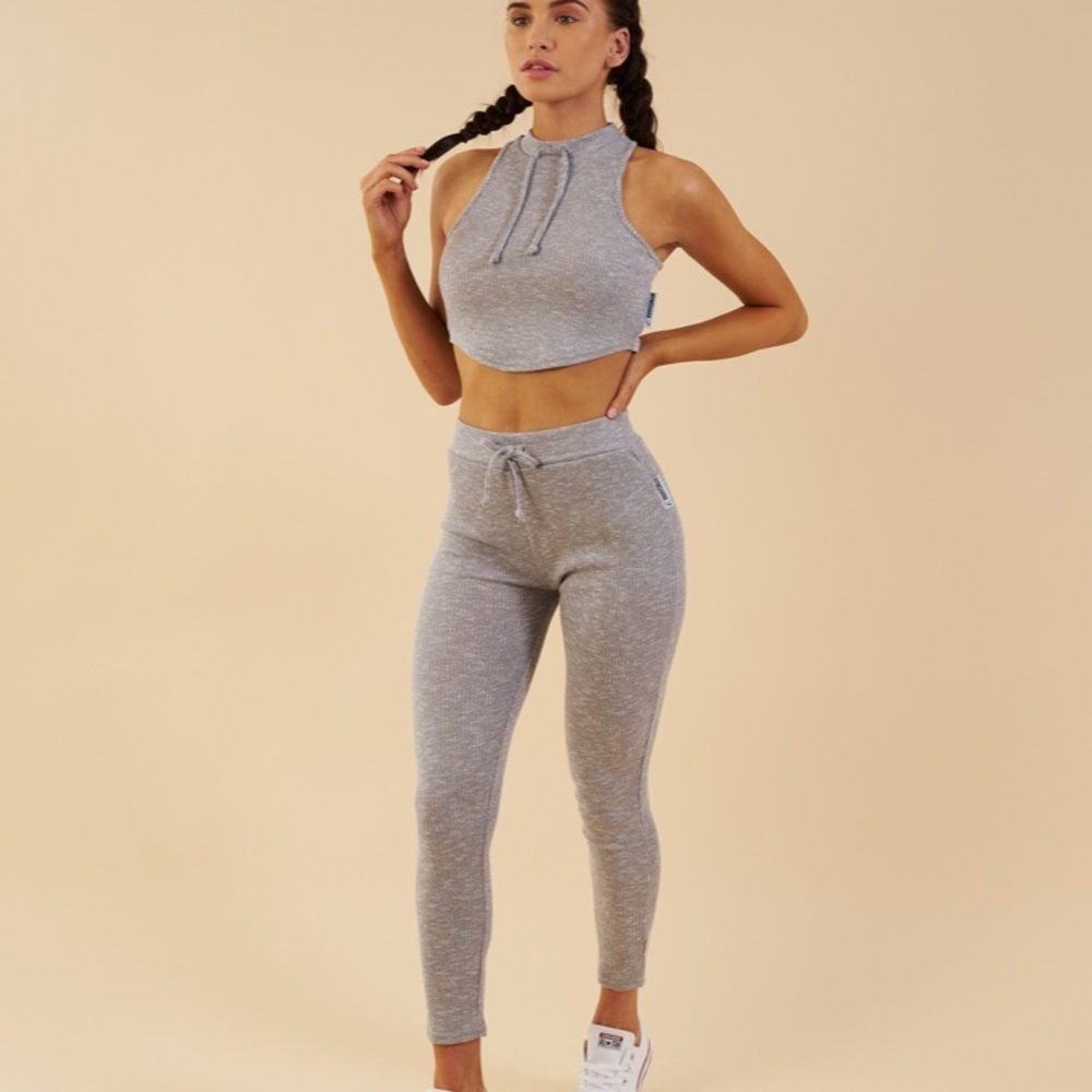 GYMSHARK SLOUNGE SET OF 2 FOR TRADE in grey